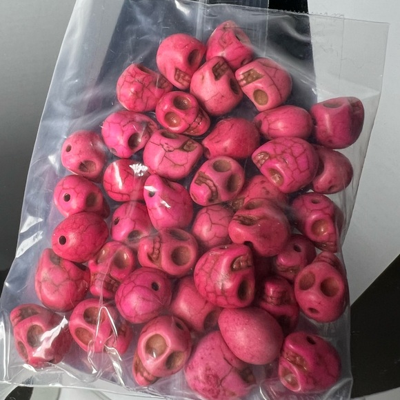 JEWELS AND GEMS DAY OF THE DEAD BEAD EDITION GIFT SET - Picture 9 of 10